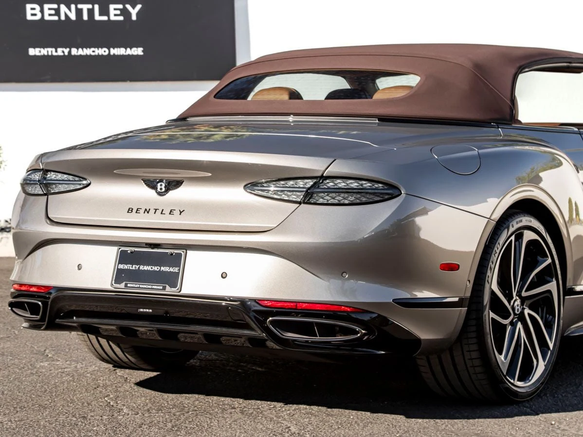 2026 Bentley Continental GTC V8 High Performance Hybrid (4th Generation), 12/20