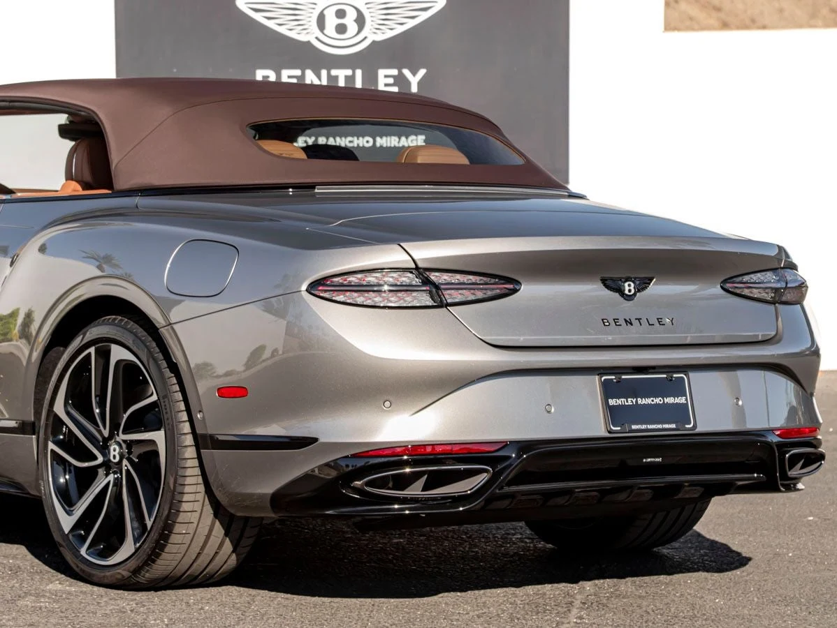 2026 Bentley Continental GTC V8 High Performance Hybrid (4th Generation), 14/20