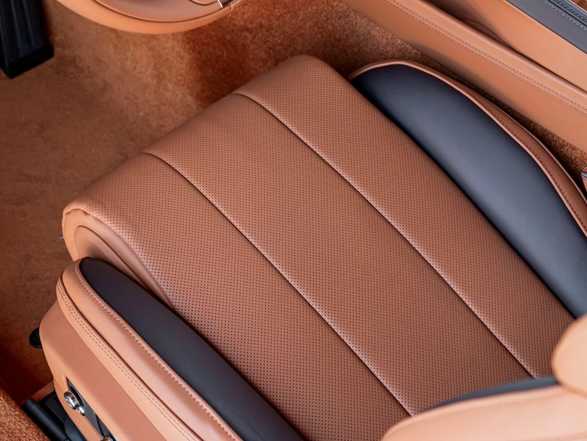 2026 Bentley Continental GTC V8 High Performance Hybrid (4th Generation), 19/20