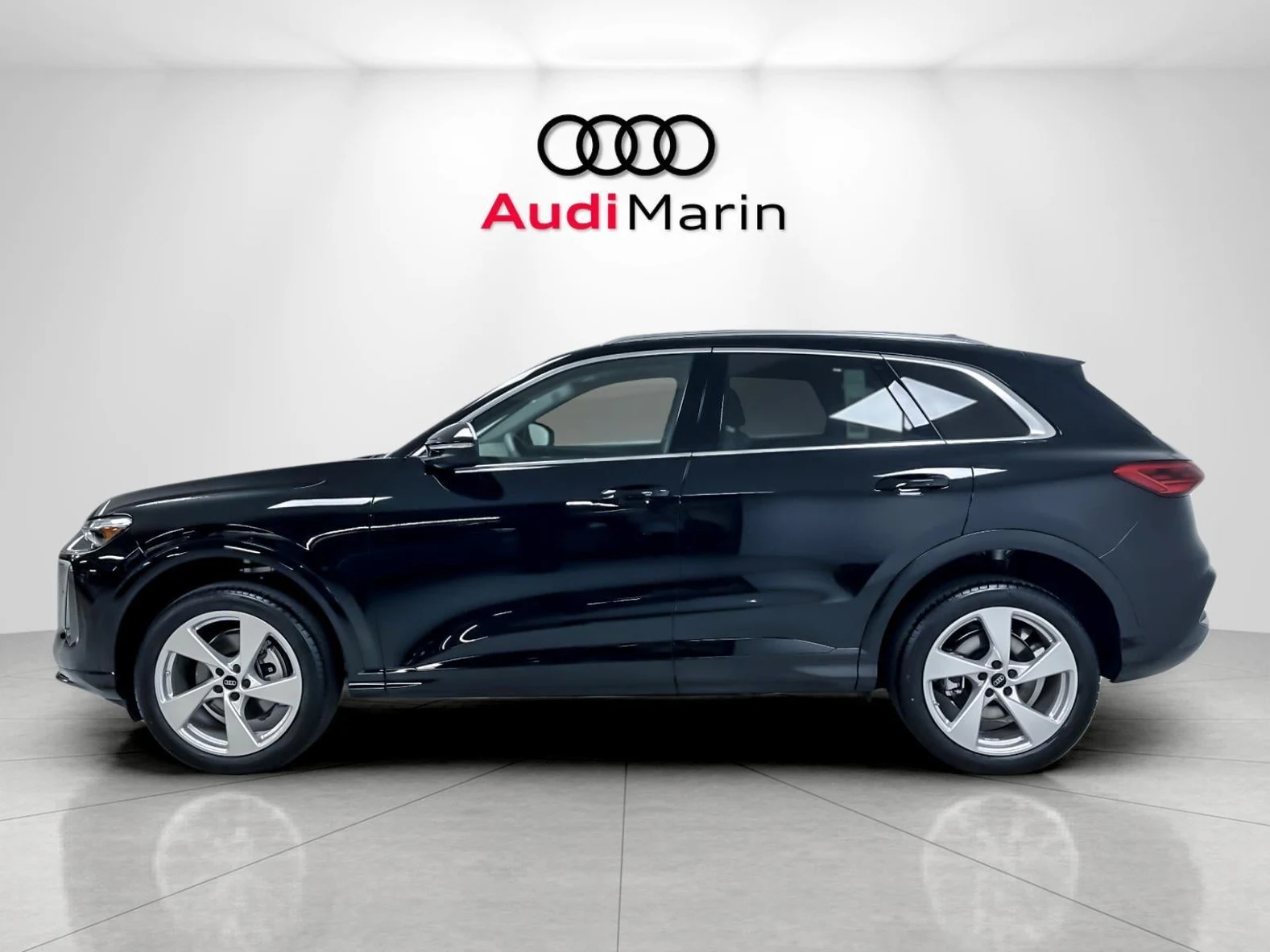 2026 Audi Q5 Premium Plus (GU), 2/20