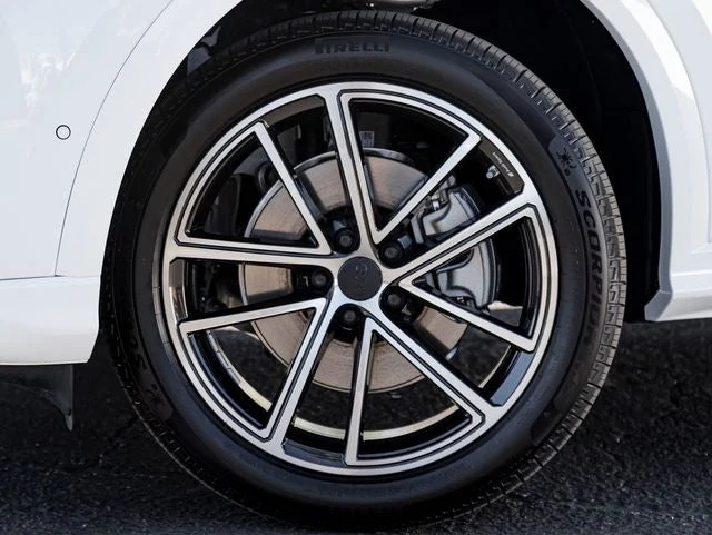 2026 Audi Q5 Premium Plus quattro (GU), 10/20