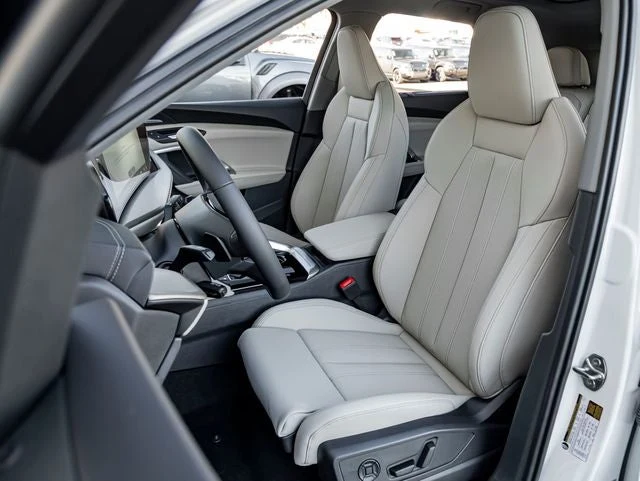 2026 Audi Q5 Premium Plus quattro (GU), 12/20