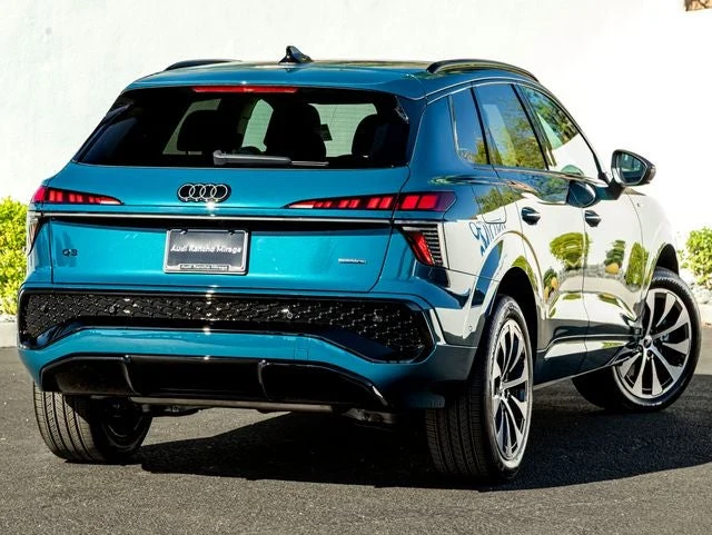 2026 Audi Q3 S line quattro (FJ), 10/20