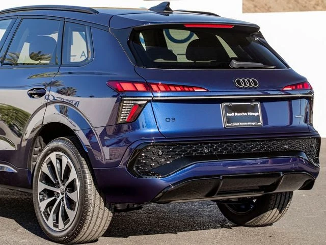 2026 Audi Q3 S line quattro (FJ), 10/20