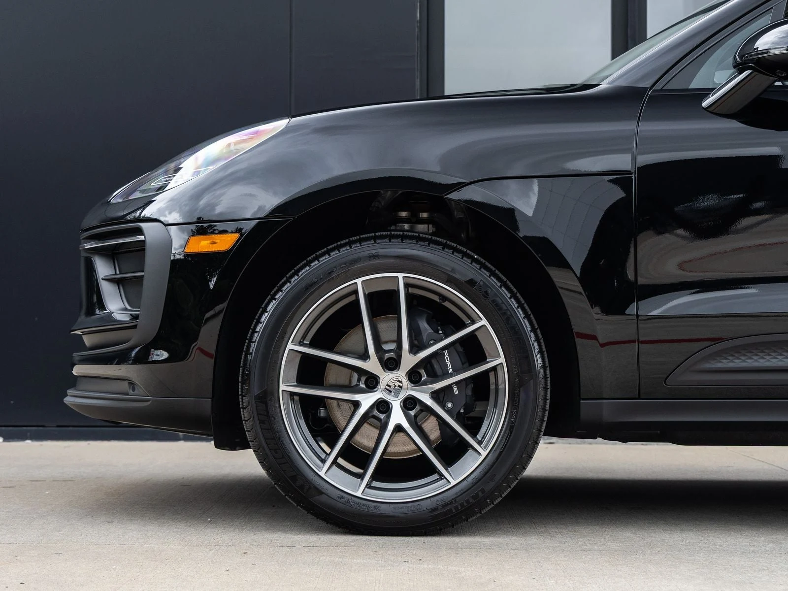 2026 Porsche Macan (95B), 13/20