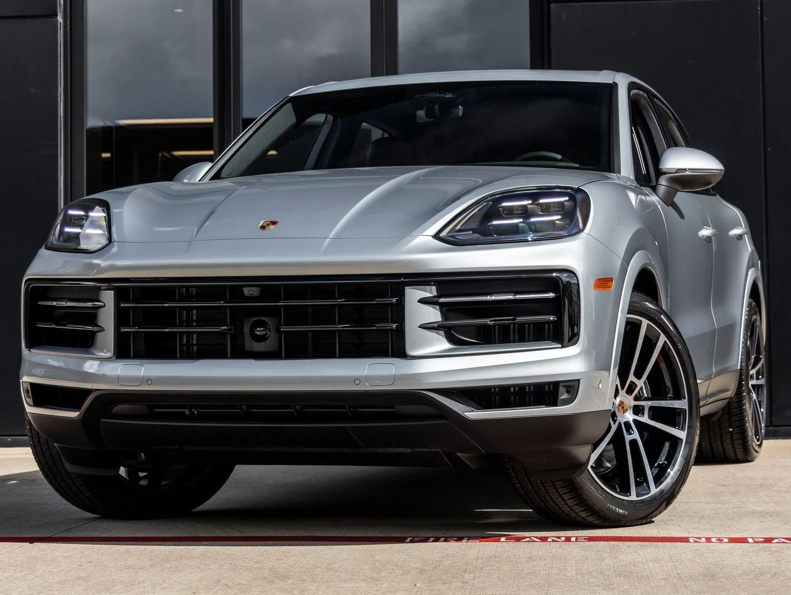 Porsche Cayenne (3rd Generation) · Dolomite Silver Metallic · Indigo Auto Group