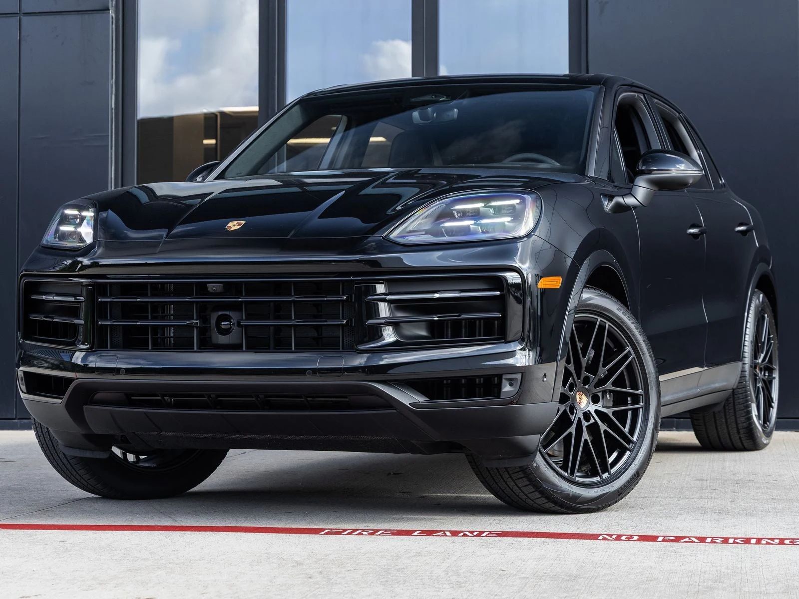 Porsche Cayenne (3rd Generation) · Chromite Black Metallic · Indigo Auto Group
