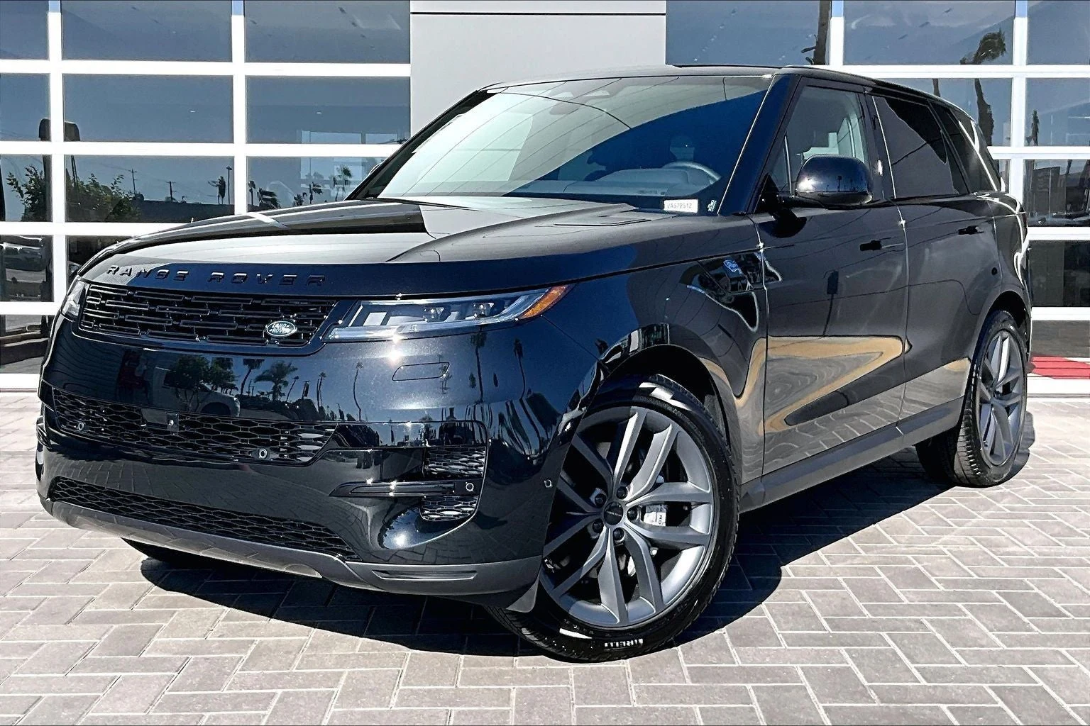 Land Rover Range Rover Sport SE (L461) · Santorini Black · Indigo Auto Group