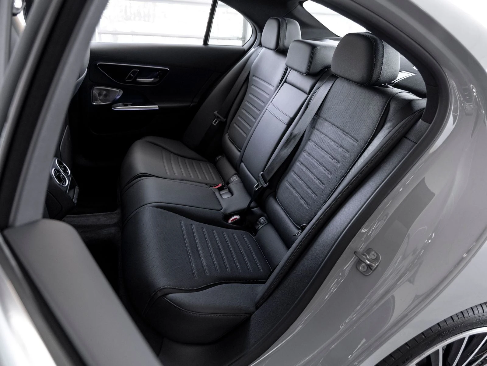 2026 Mercedes-Benz C 300 (W206), 19/20