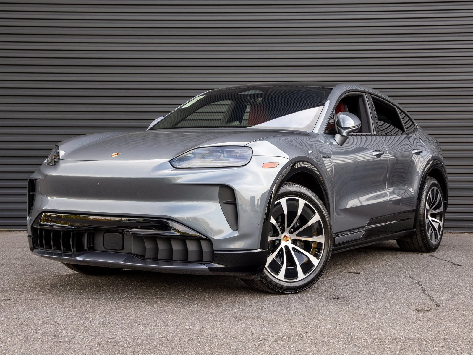Porsche Cayenne Coupé Electric (E4) · Vanadium Grey Metallic · Indigo Auto Group