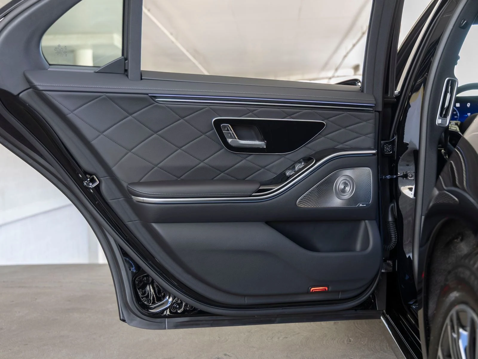 2027 Mercedes-Benz S 500 4MATIC (W223), 17/20