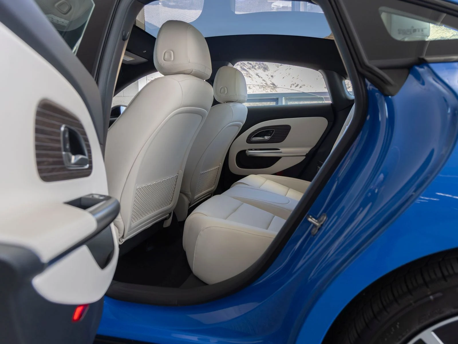 2027 Mercedes-Benz CLA 350 4MATIC Electric (C178), 19/20