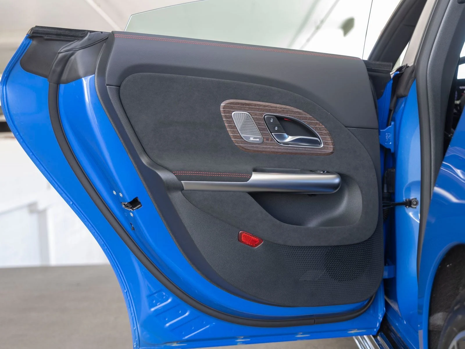 2027 Mercedes-Benz CLA 350 4MATIC Electric (C178), 16/20