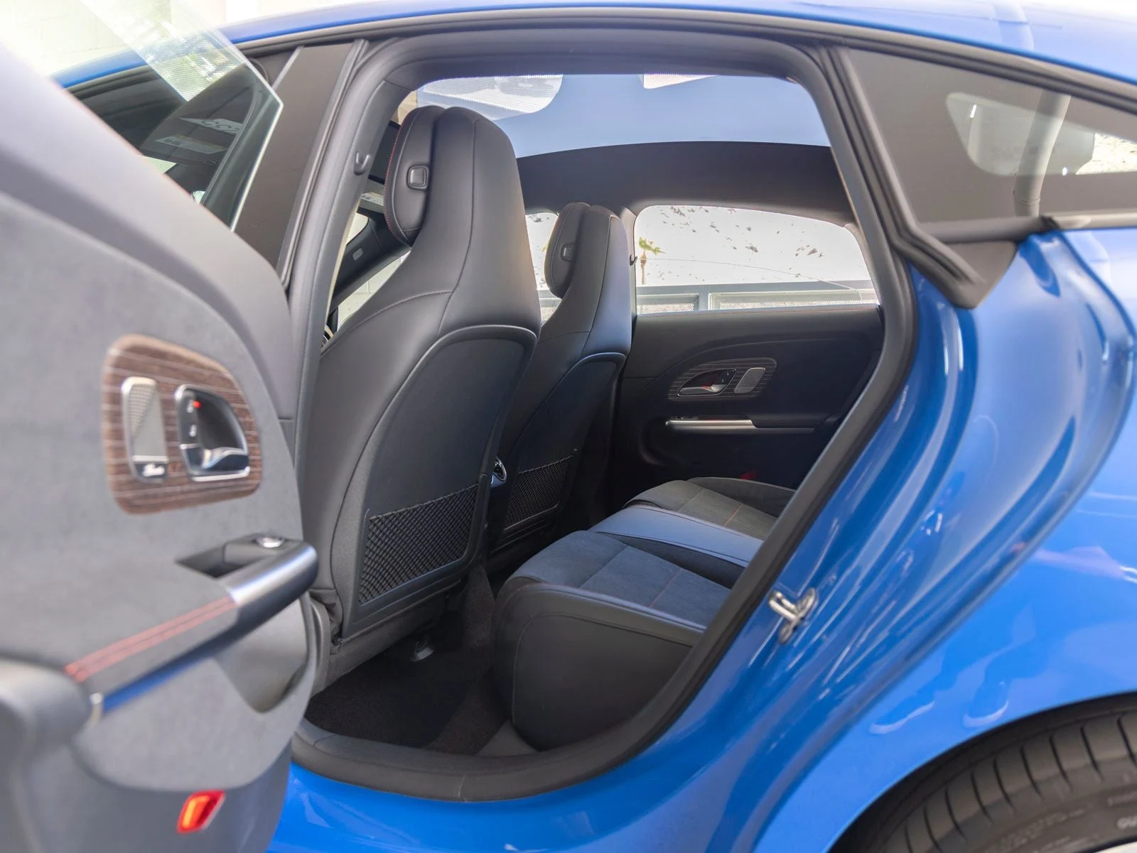 2027 Mercedes-Benz CLA 350 4MATIC Electric (C178), 18/20