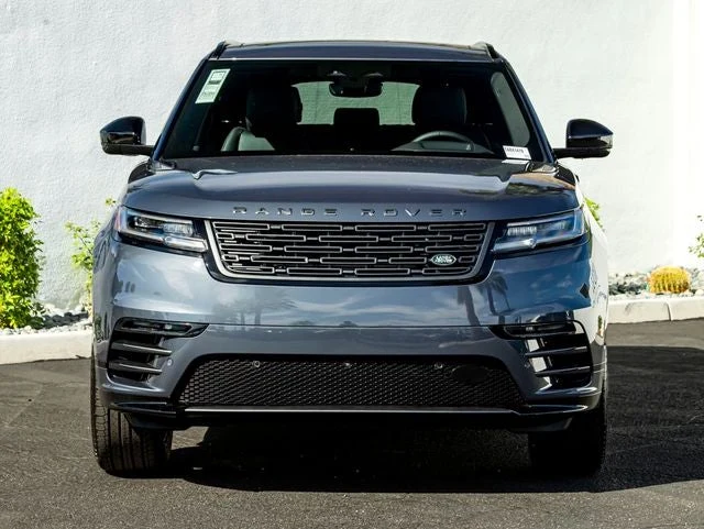 2026 Land Rover Range Rover Velar P250 (L560), 3/20