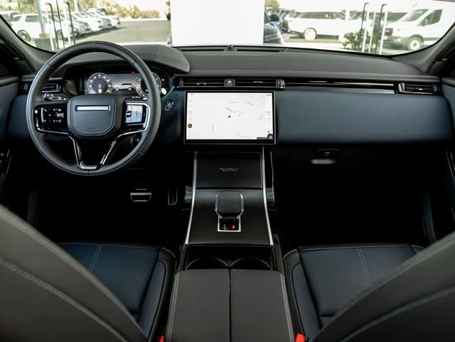 2026 Land Rover Range Rover Velar P250 (L560), 19/20