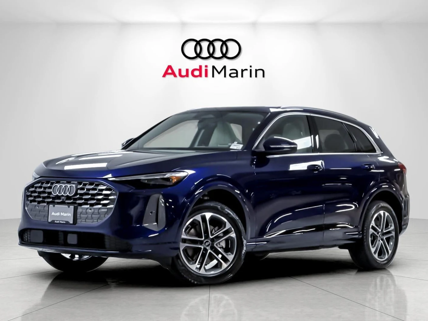 Audi Q5 Premium Plus (GU) · Navarra Blue Metallic · Indigo Auto Group