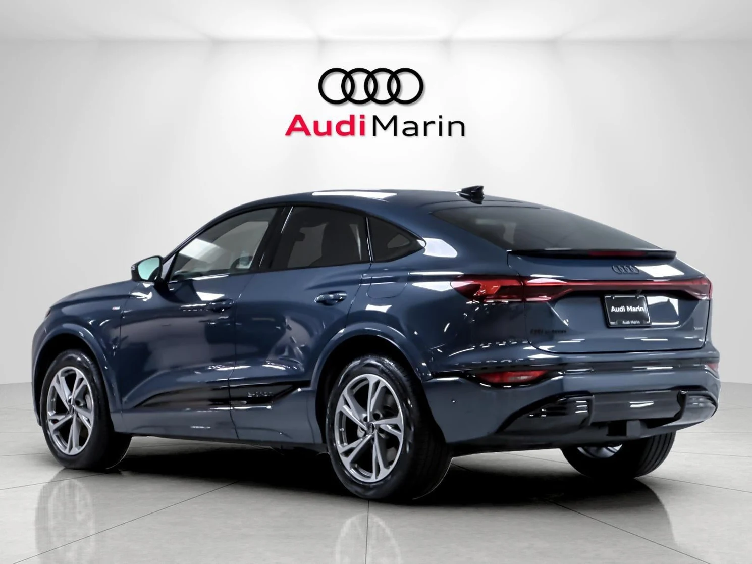 2027 Audi Q6 e-tron Sportback Premium Plus, 3/20