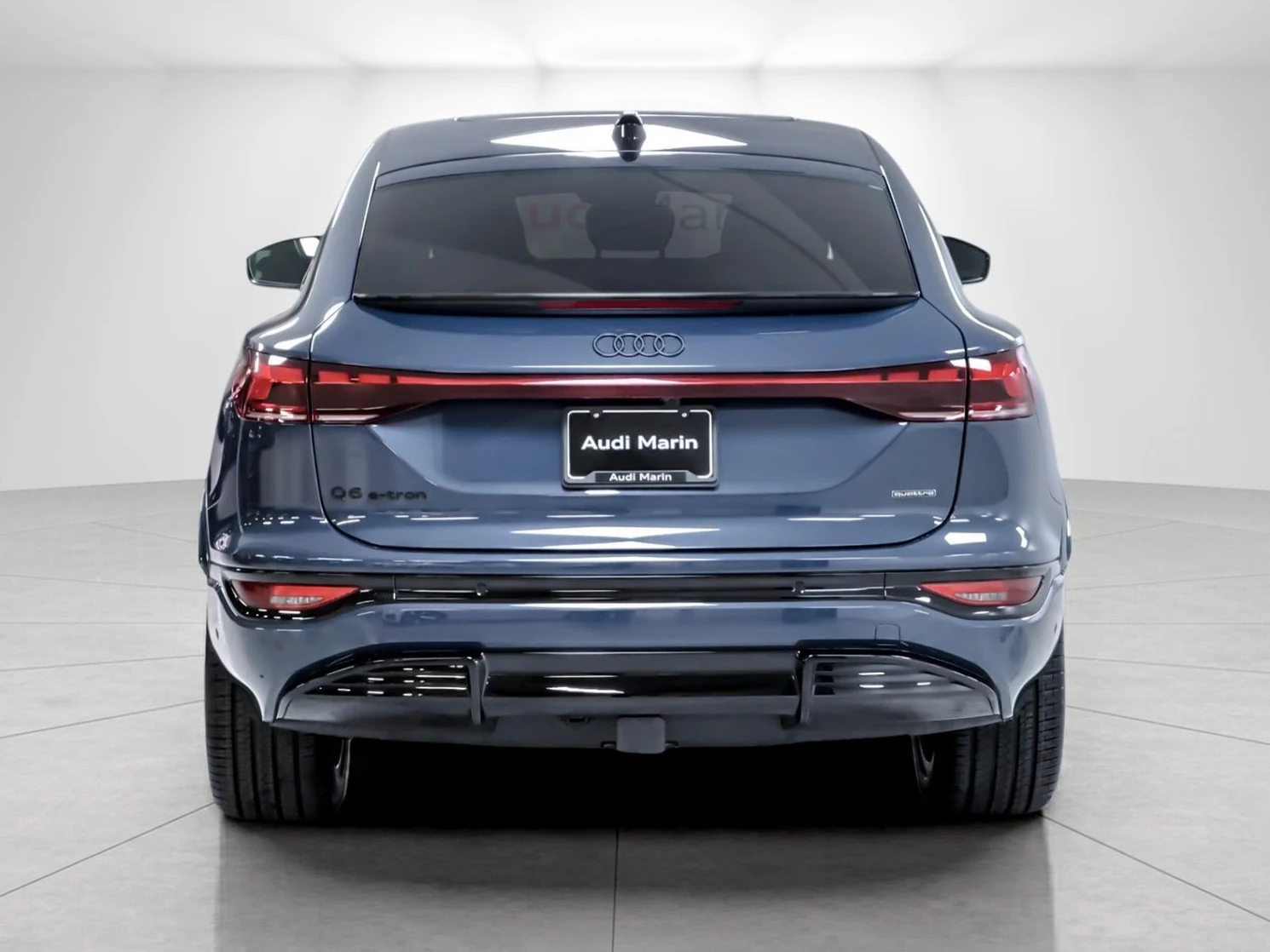 2027 Audi Q6 e-tron Sportback Premium Plus, 4/20