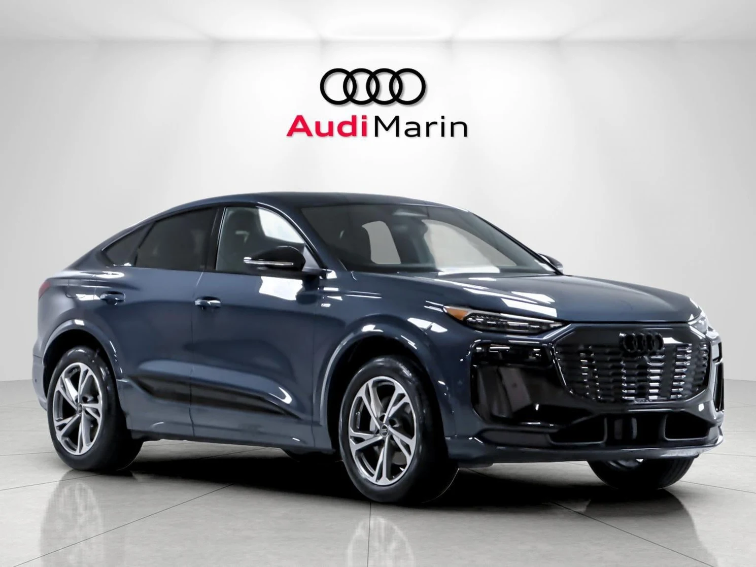 2027 Audi Q6 e-tron Sportback Premium Plus, 7/20
