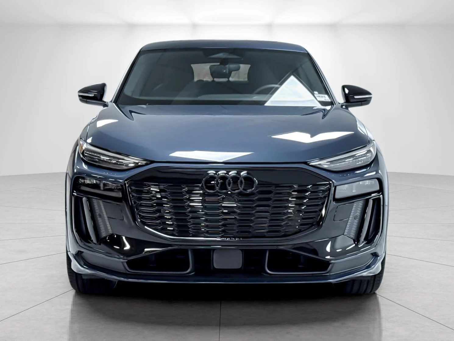 2027 Audi Q6 e-tron Sportback Premium Plus, 8/20