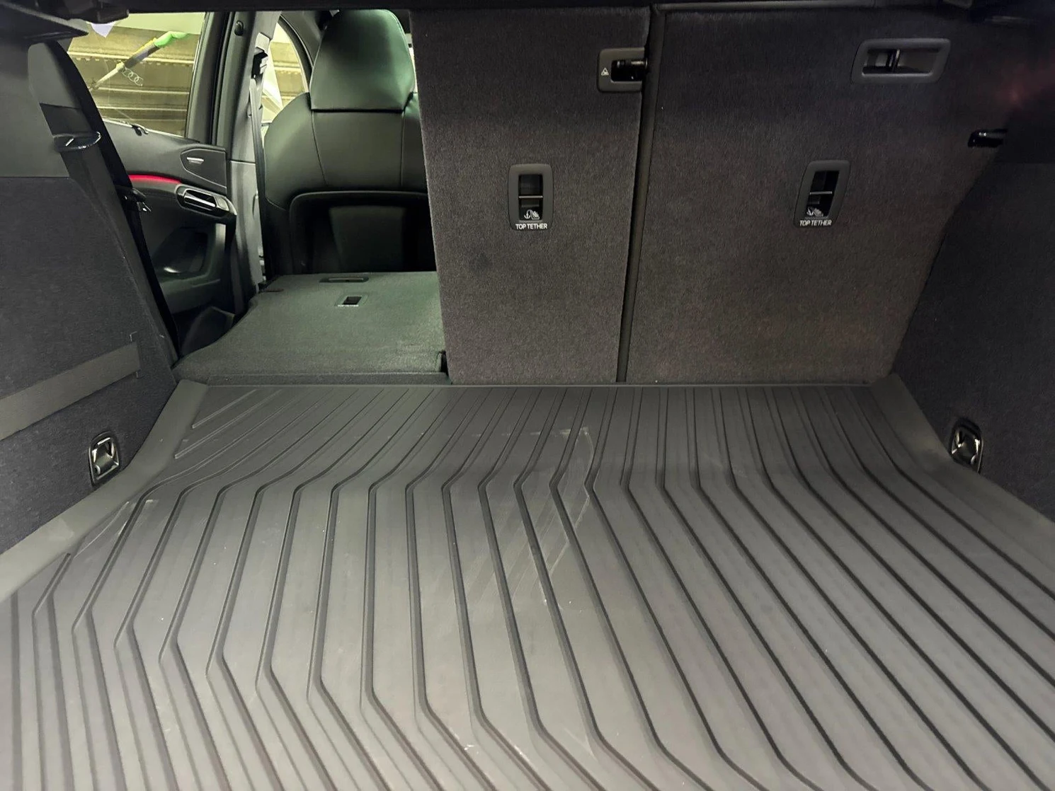 2027 Audi Q6 e-tron Sportback Premium Plus, 14/20