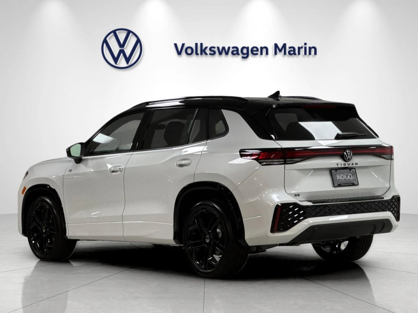 2026 Volkswagen Tiguan SE R-Line Black (3rd Generation North America), 3/20