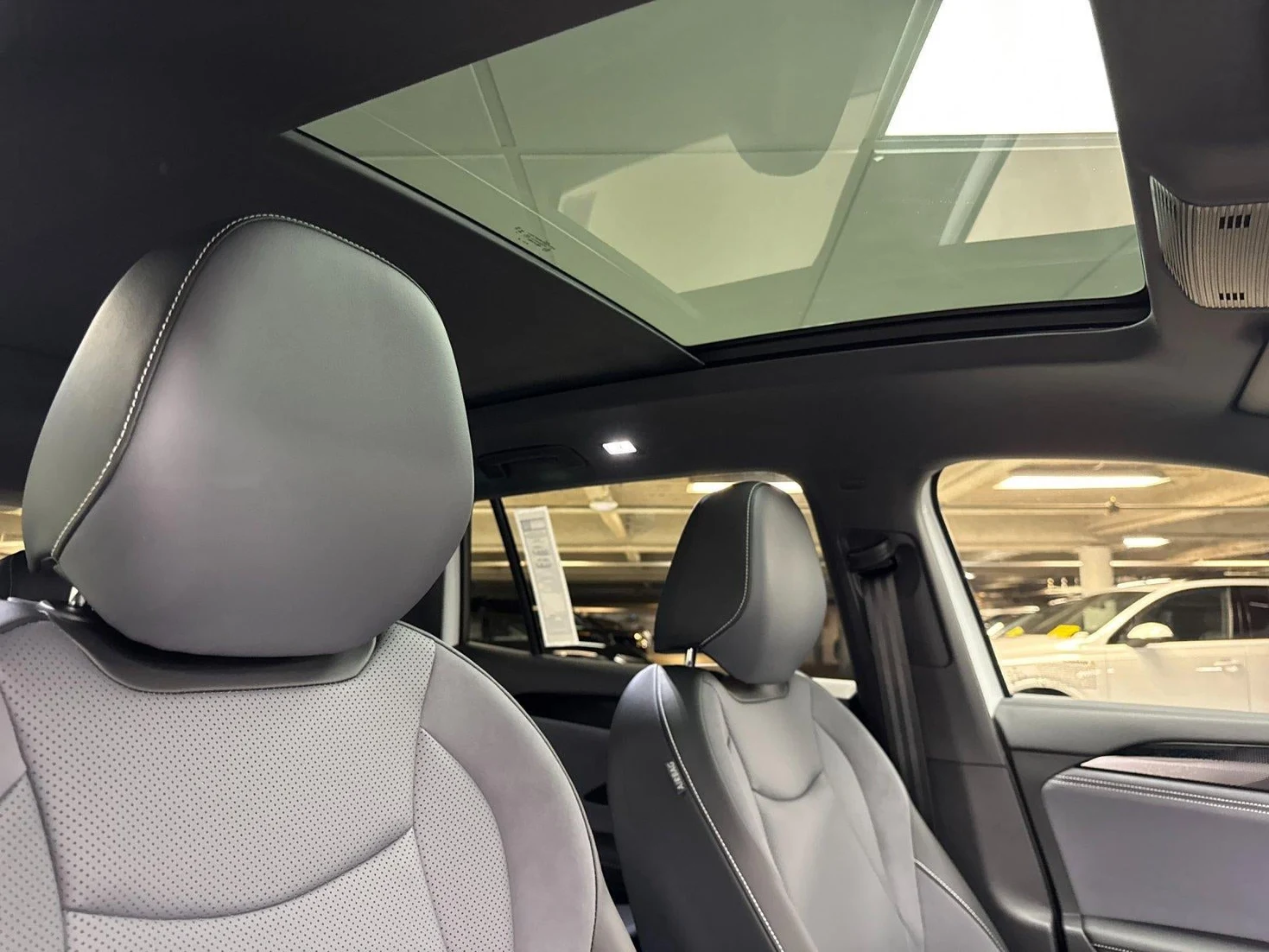 2026 Volkswagen Tiguan SE R-Line Black (3rd Generation North America), 16/20