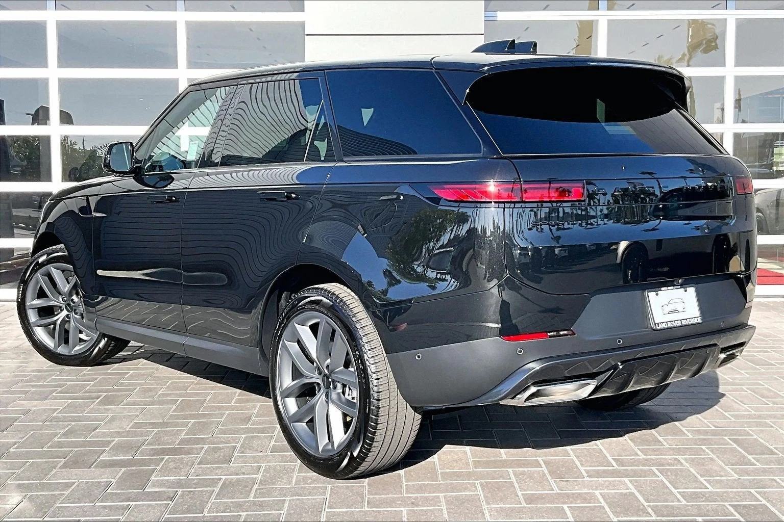 2027 Land Rover Range Rover Sport SE (L461), 3/14
