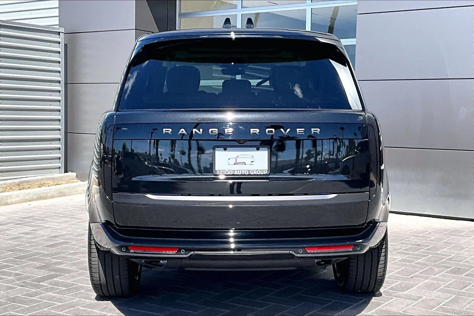 2027 Land Rover Range Rover SE LWB (L460), 4/15