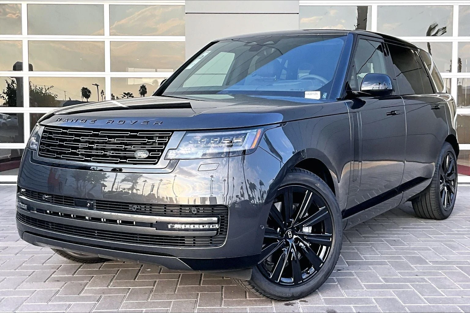 Land Rover Range Rover SE LWB (L460) · Carpathian Gray Premium Metallic · Indigo Auto Group