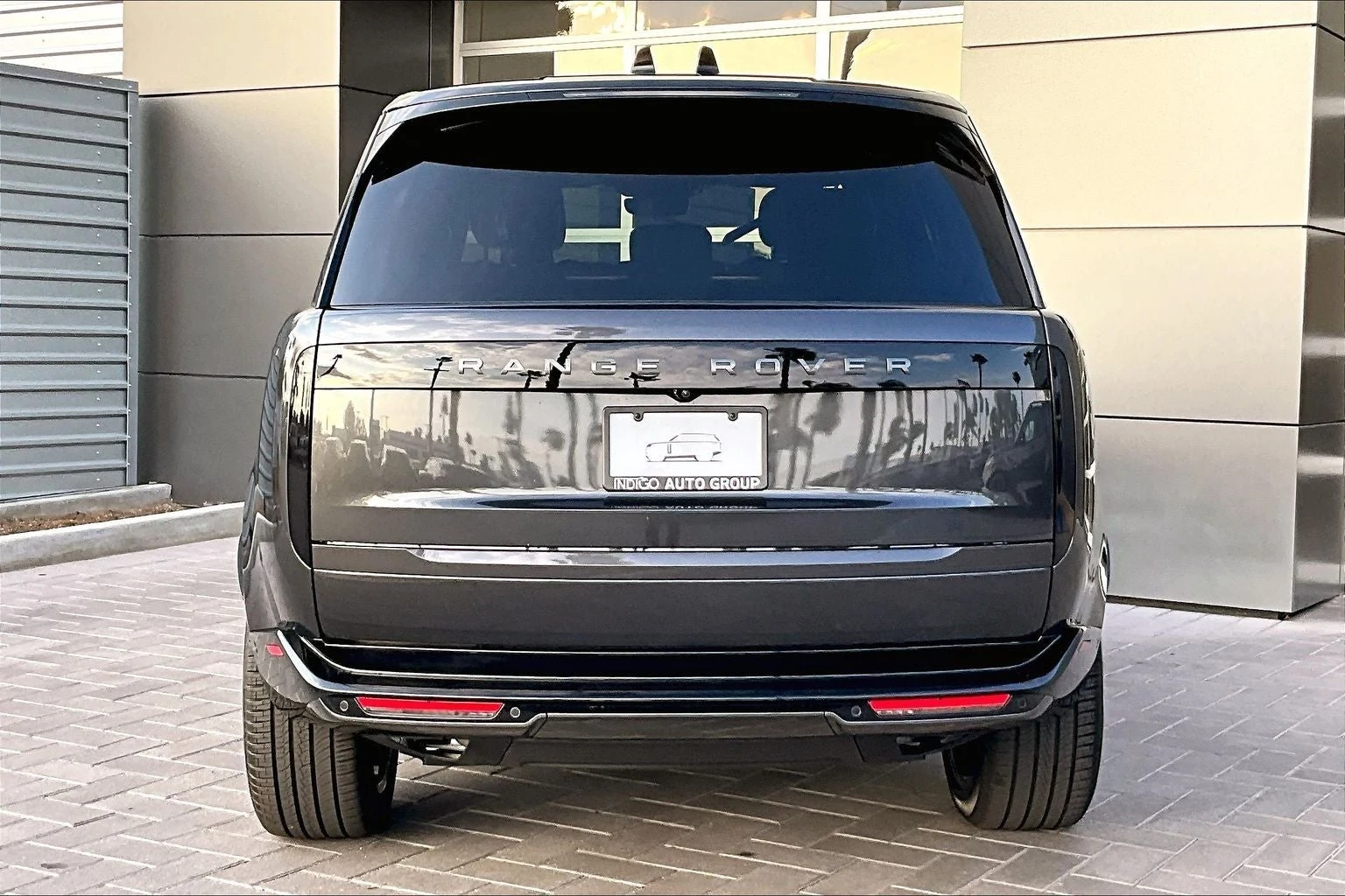 2027 Land Rover Range Rover SE LWB (L460), 4/15