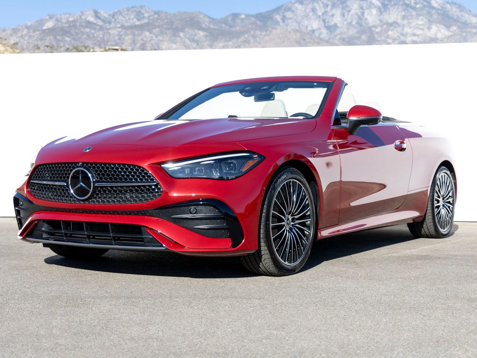 2027 Mercedes-Benz CLE 300 4MATIC Cabriolet (A236), 2/20