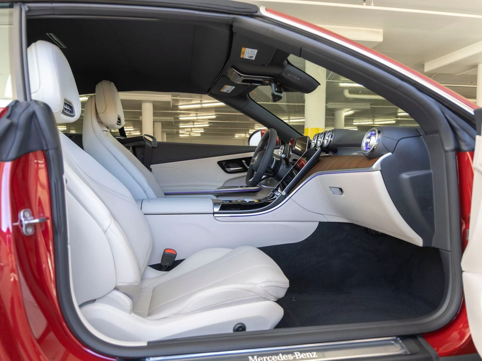 2027 Mercedes-Benz CLE 300 4MATIC Cabriolet (A236), 19/20