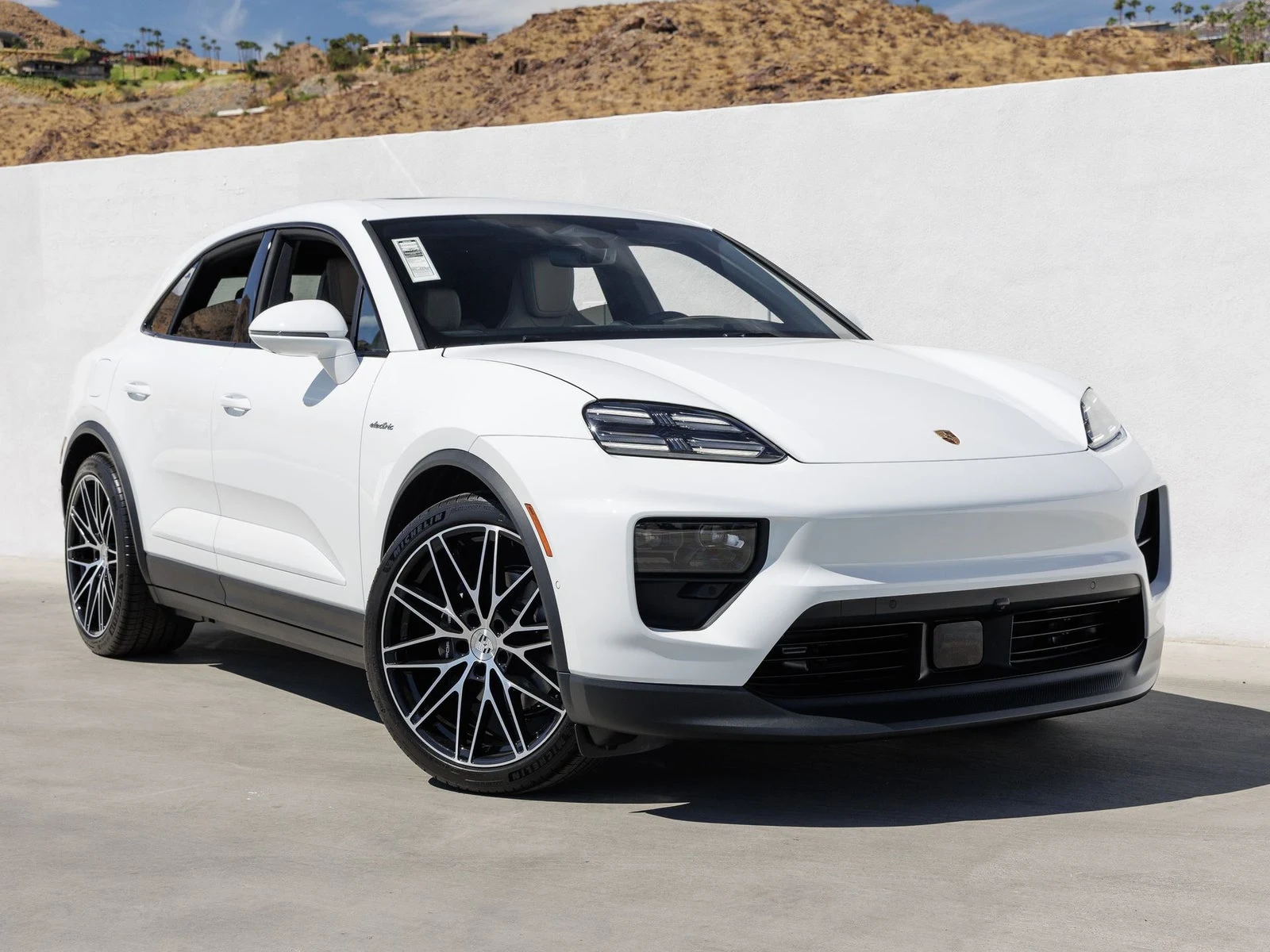 2026 Porsche Macan 4 Electric (XAB), 9/20