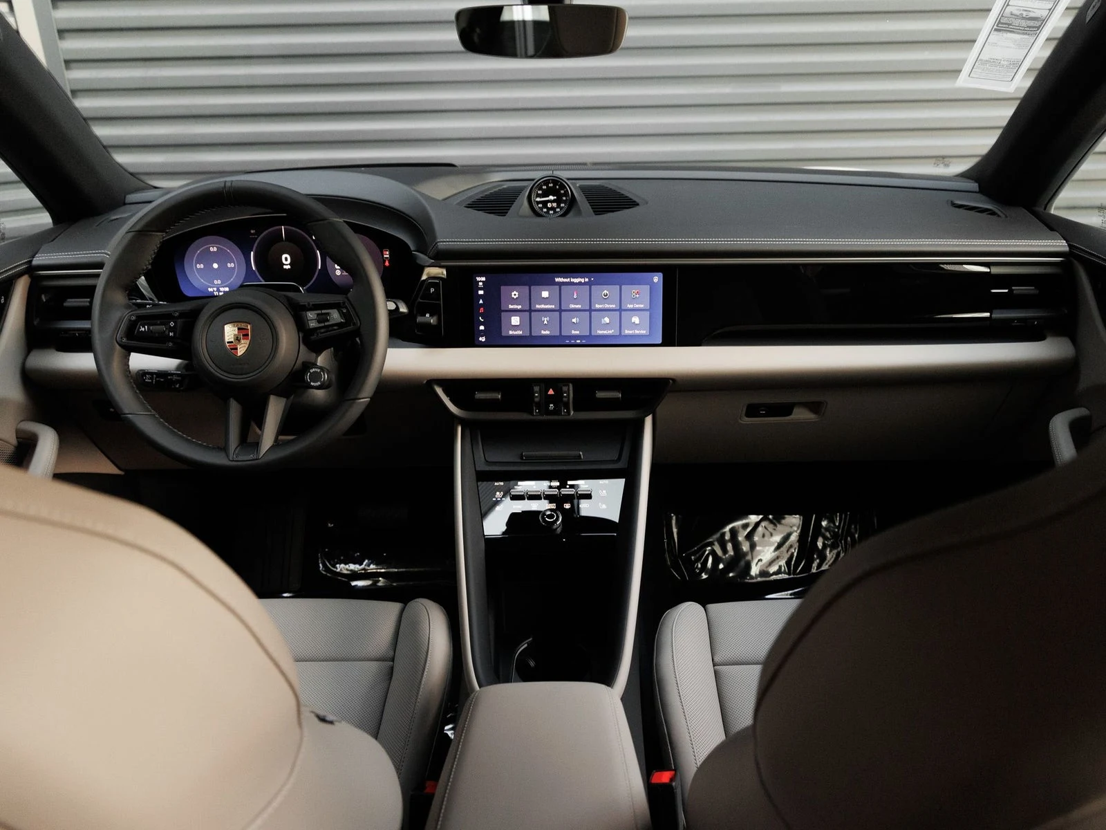 2026 Porsche Macan 4 Electric (XAB), 16/20