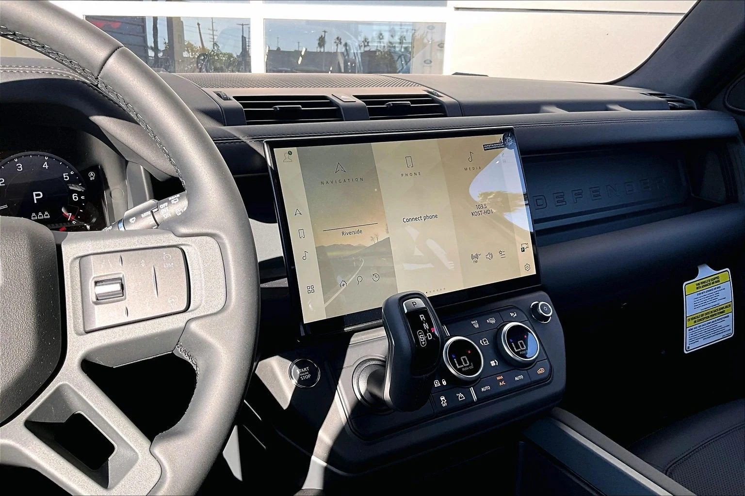2026 Land Rover Defender 110 S (L663), 7/13