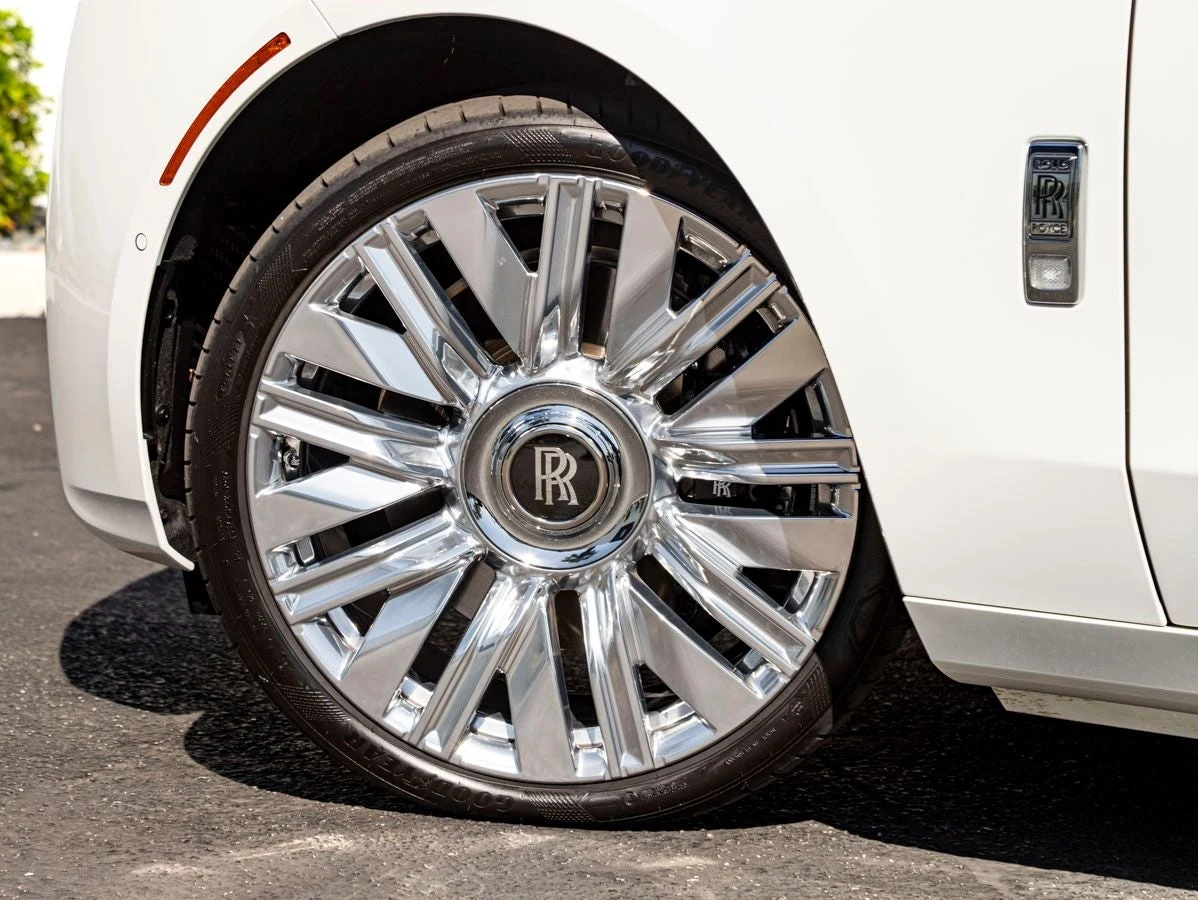 2027 Rolls-Royce Ghost Series II, 12/20