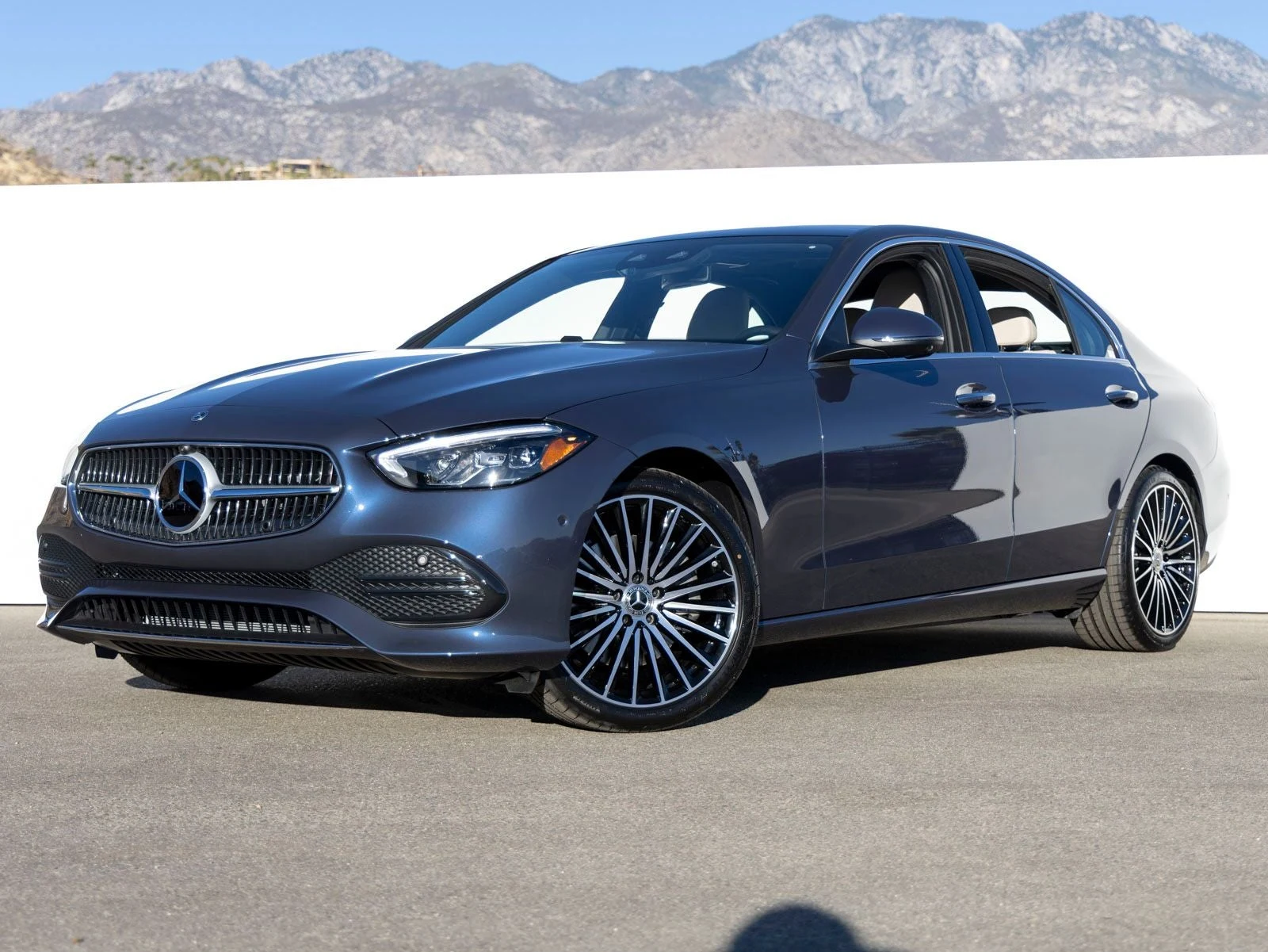 Mercedes-Benz C 300 (W206) · Twilight Blue Metallic · Indigo Auto Group