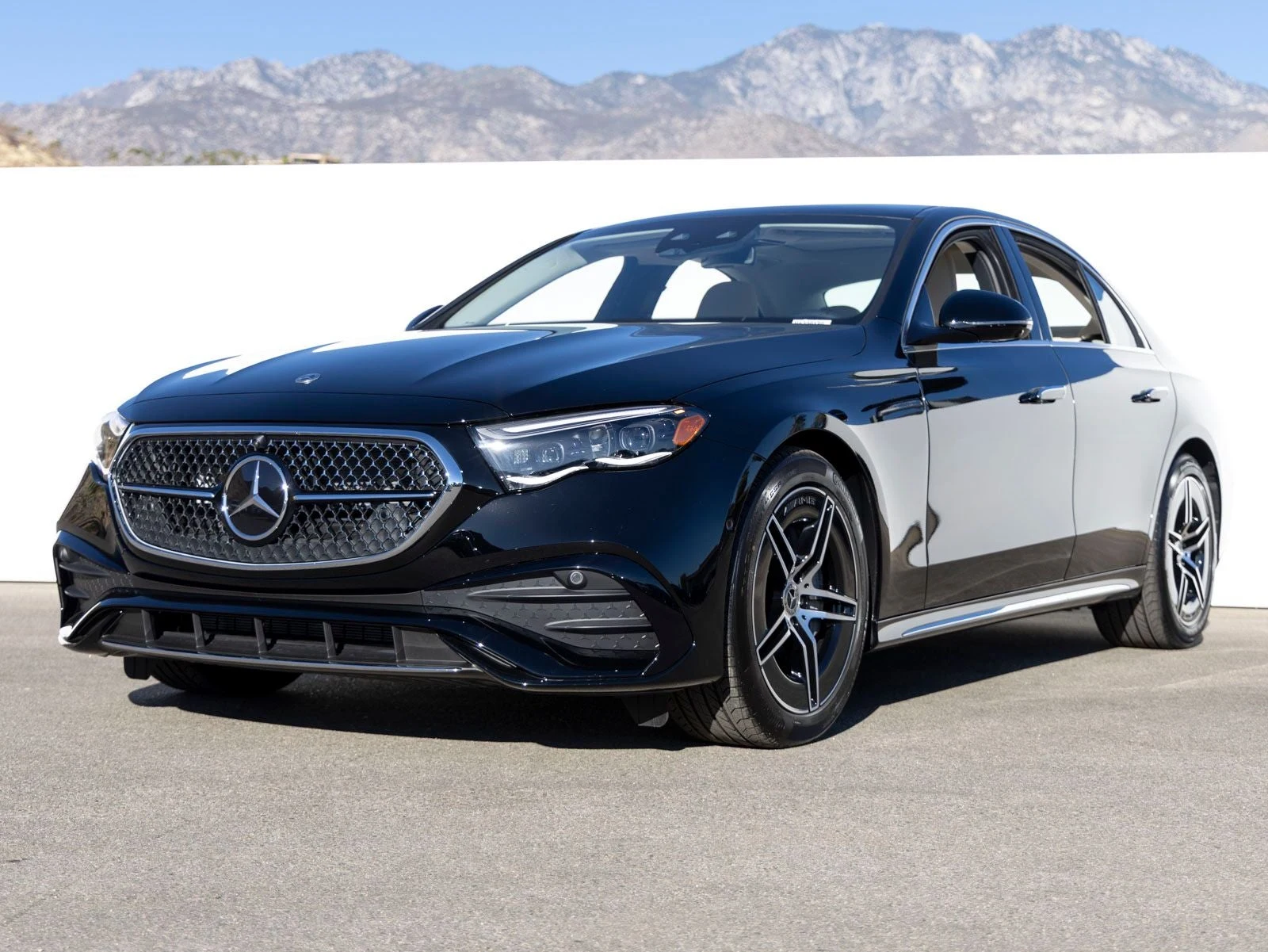 2027 Mercedes-Benz E 450 4MATIC (W214), 2/20