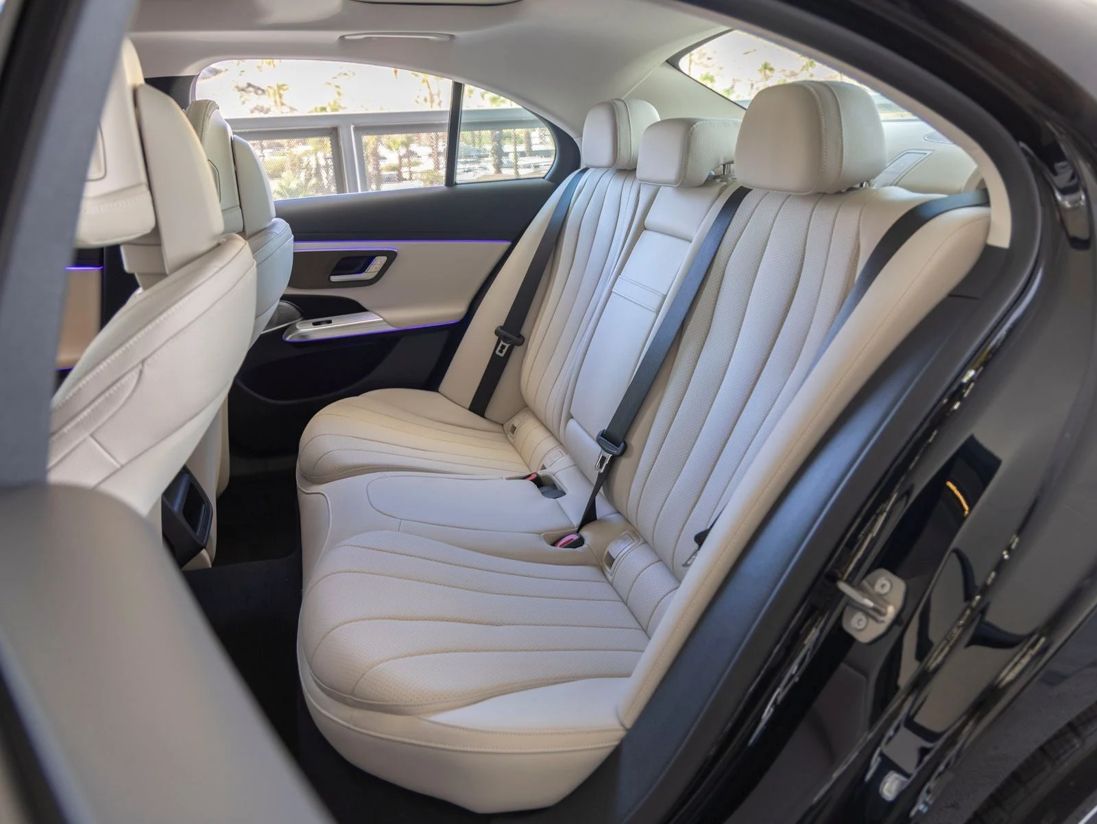 2027 Mercedes-Benz E 450 4MATIC (W214), 18/20