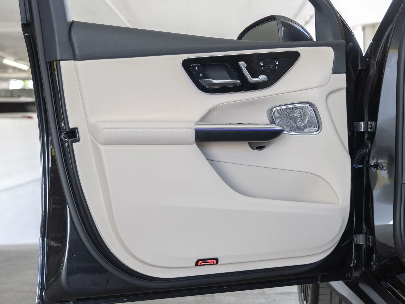 2027 Mercedes-Benz GLC 300 (X254), 9/20