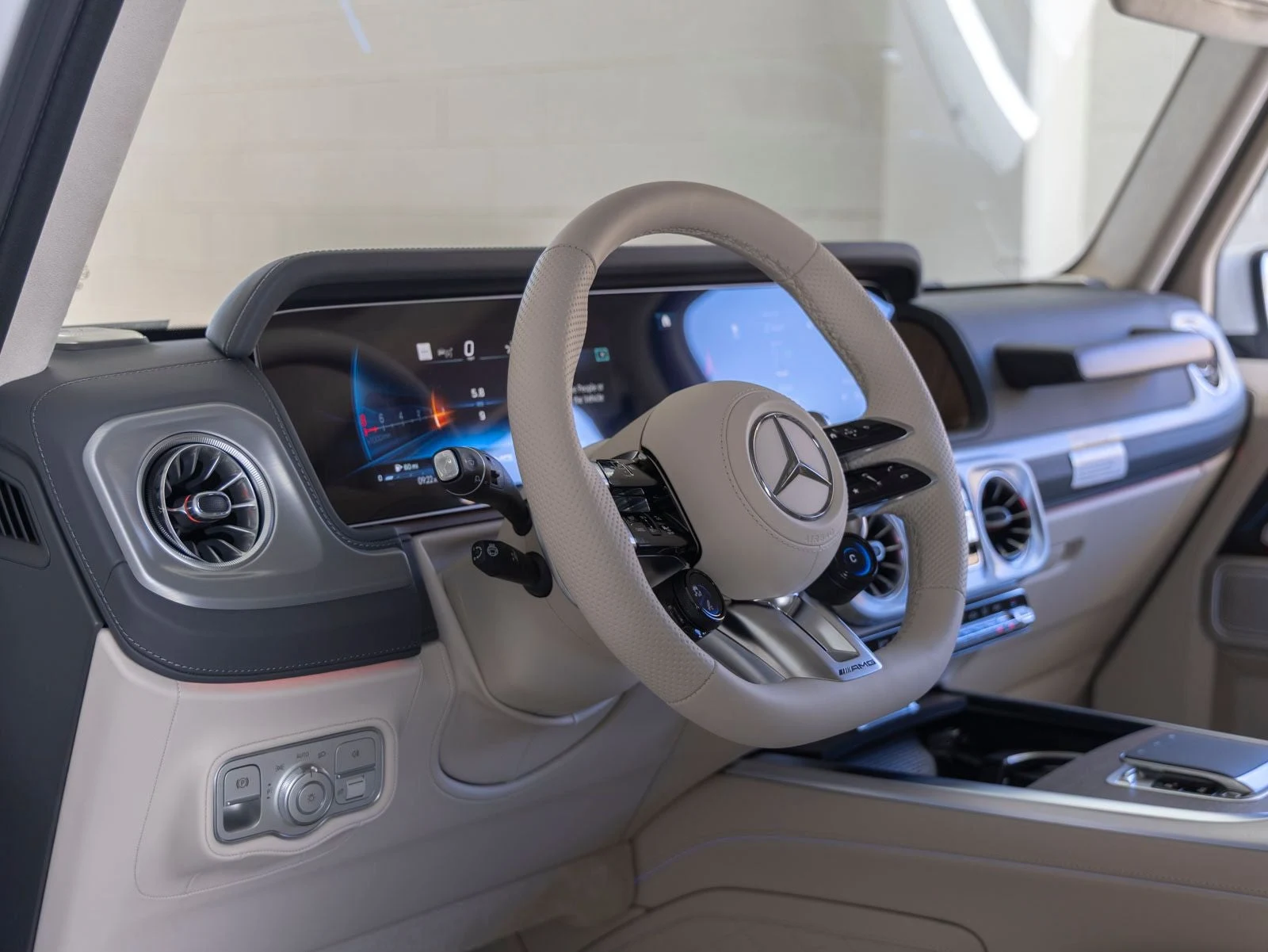 2027 Mercedes-Benz AMG G 63 (W465), 14/20