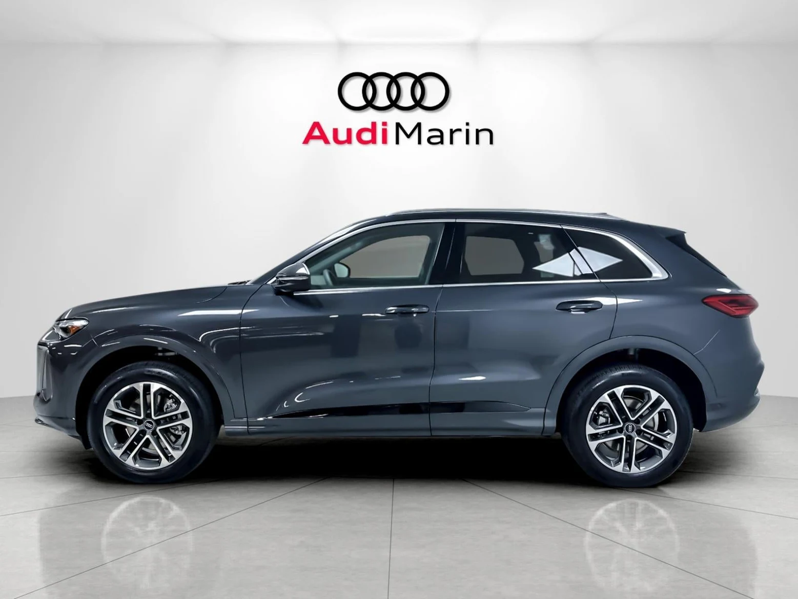 2026 Audi Q5 Premium Plus (GU), 2/20