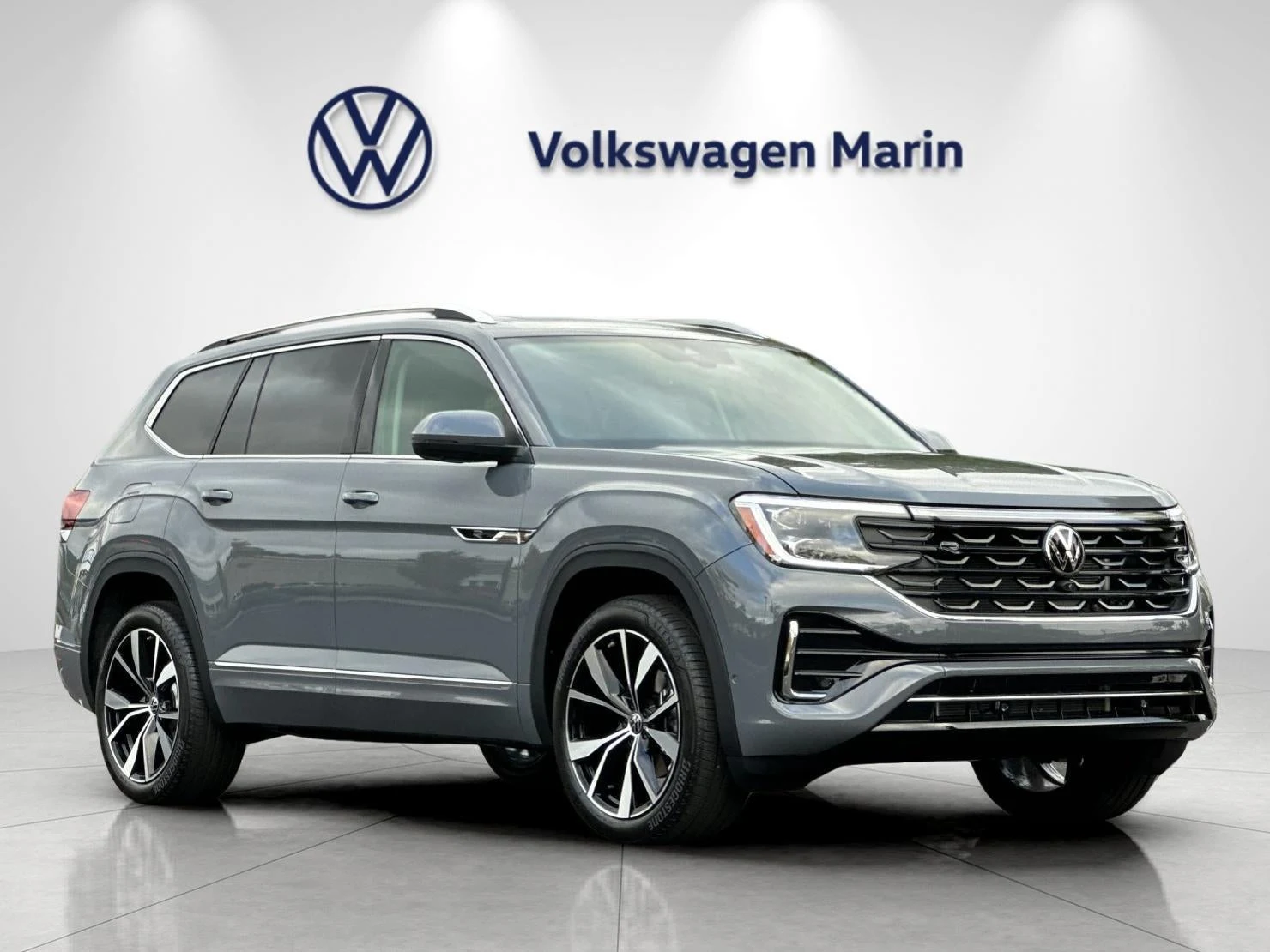 2026 Volkswagen Atlas 2.0T SEL Premium R-Line (2024 Update), 7/20