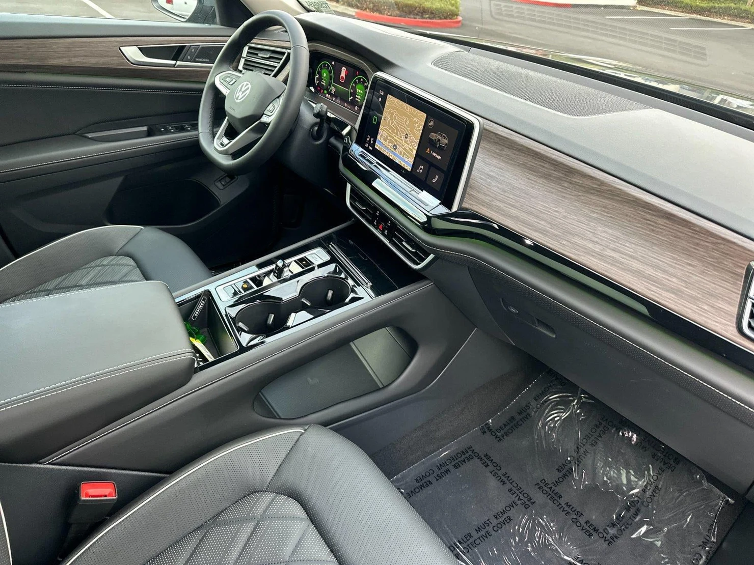 2026 Volkswagen Atlas 2.0T SEL Premium R-Line (2024 Update), 16/20