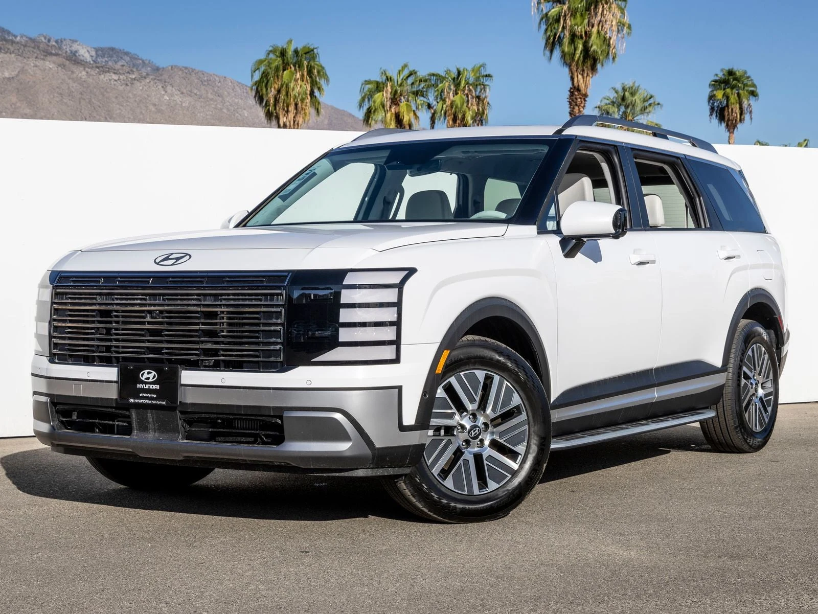 Hyundai Palisade Hybrid Blue SEL Premium 8 Passenger (LX3) · Creamy White Pearl · Indigo Auto Group