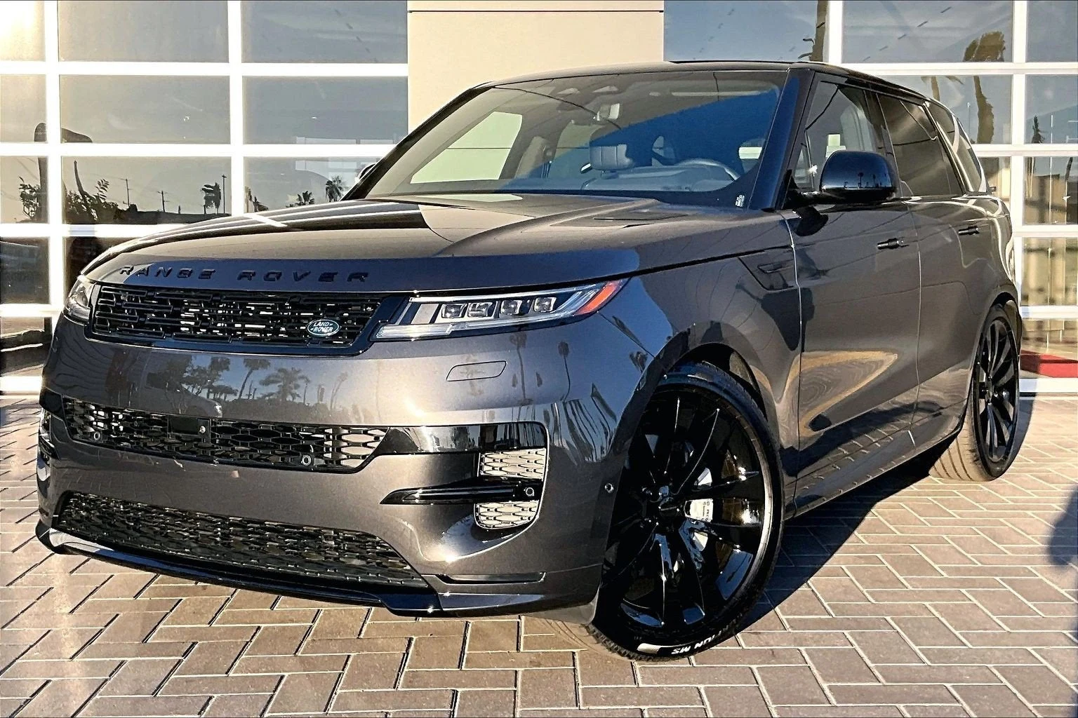 Land Rover Range Rover Sport Dynamic SE (L461) · Carpathian Gray Premium Metallic · Indigo Auto Group