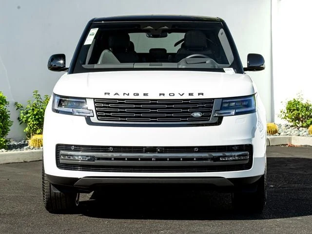 2027 Land Rover Range Rover SE (L460), 3/20