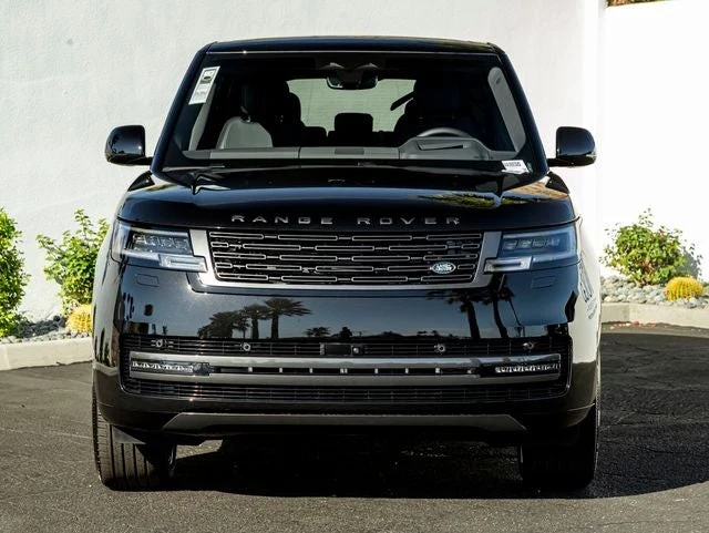 2027 Land Rover Range Rover SE LWB (L460), 3/20